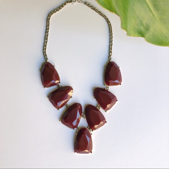 Sharlow Wine Statement Necklace - Picture 3 of 4